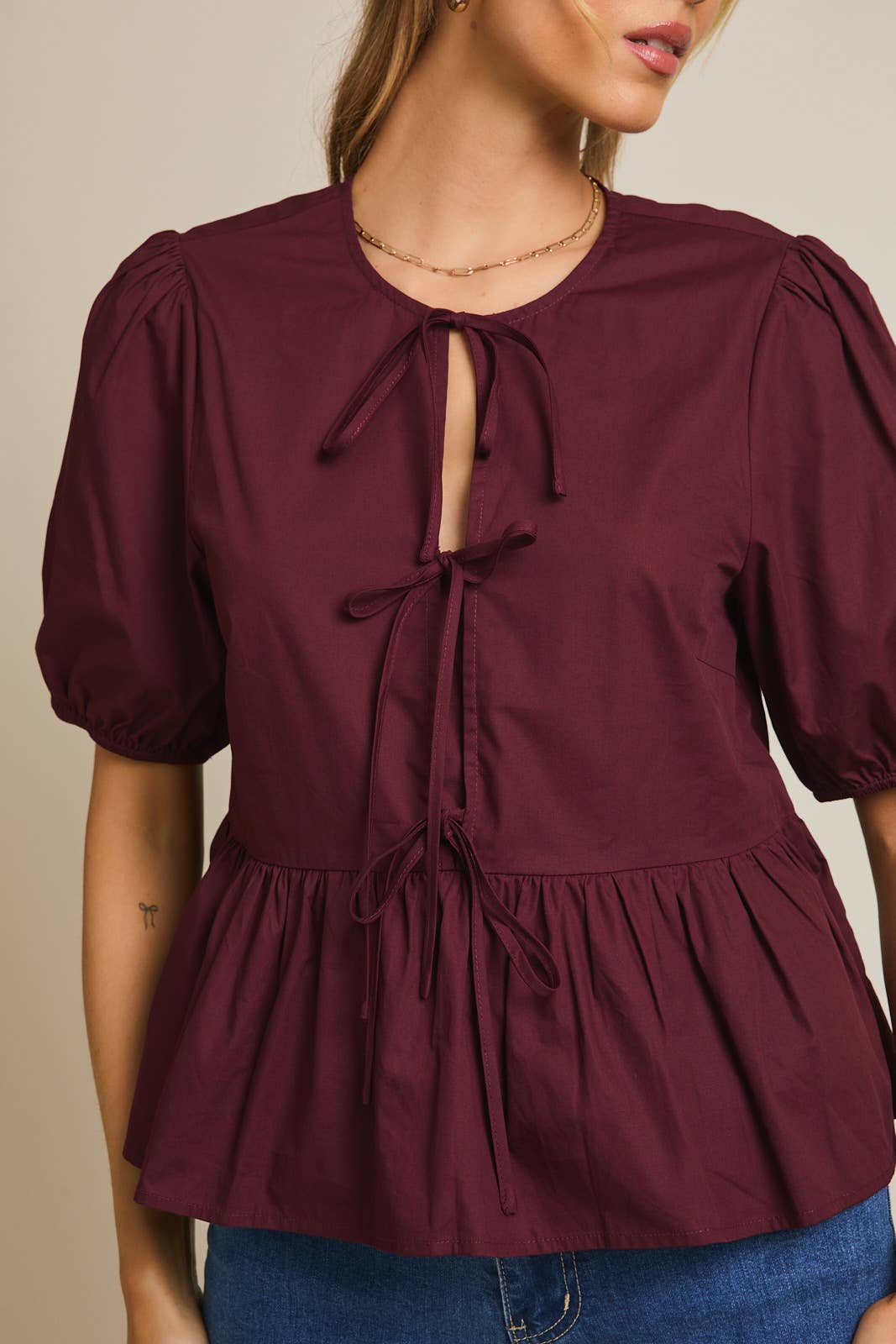 Gilli Front Ties Puff Half Sleeve Blouse