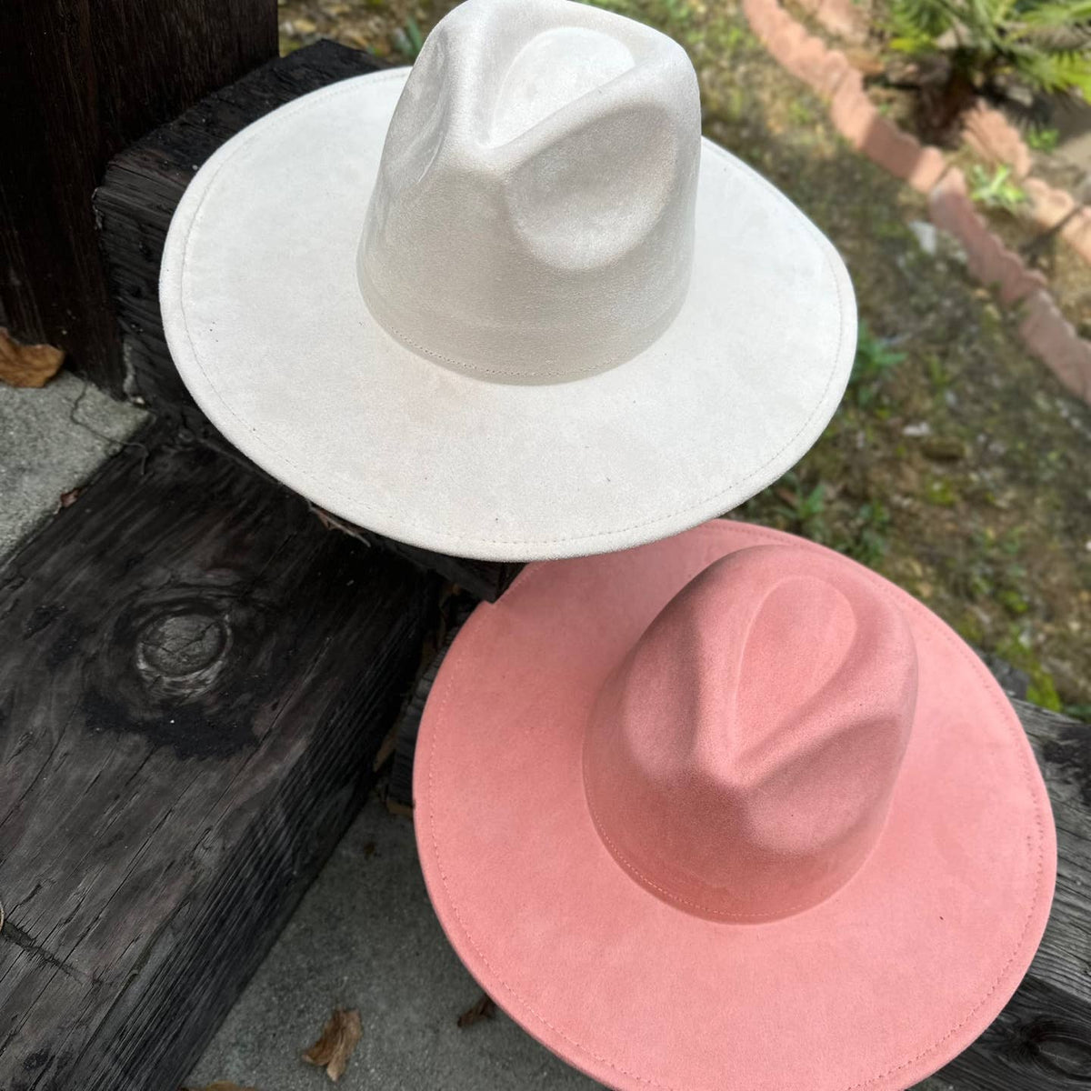 The Dakota Hat