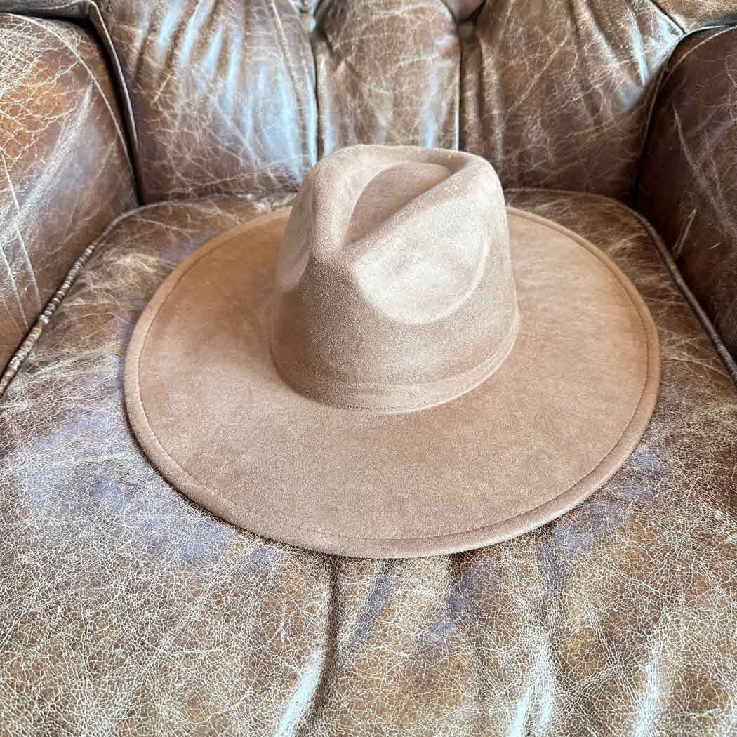 The Dakota Hat