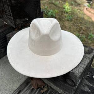 The Dakota Hat